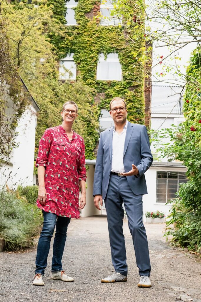 Wir begleiten dich auf deinem Weg.
Persönlichkeitscoaching mit Moya Geers und Michael Geers